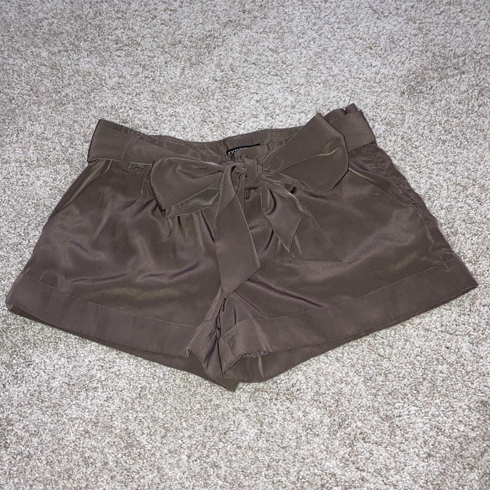Express belted shorts